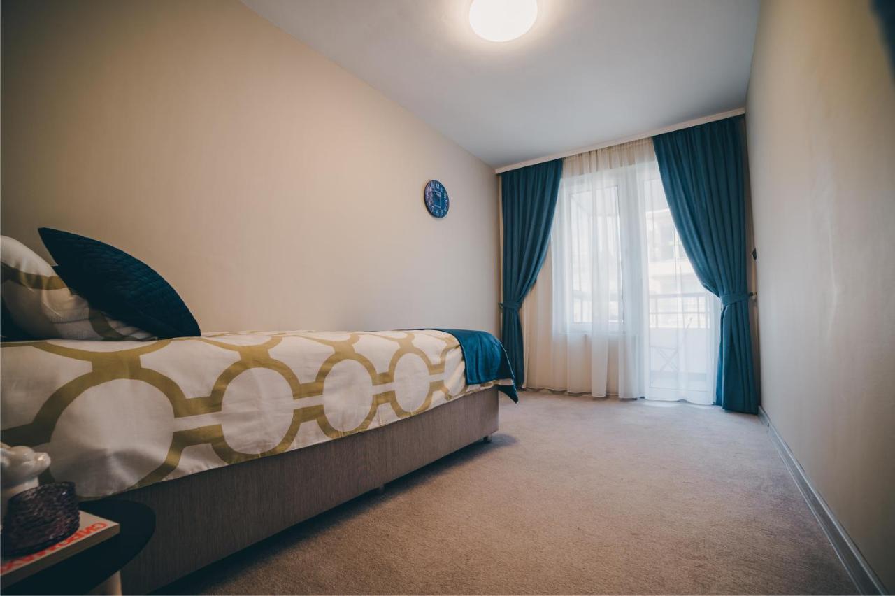 Unbeatable Location: New & Comfy Apartment Varna Esterno foto